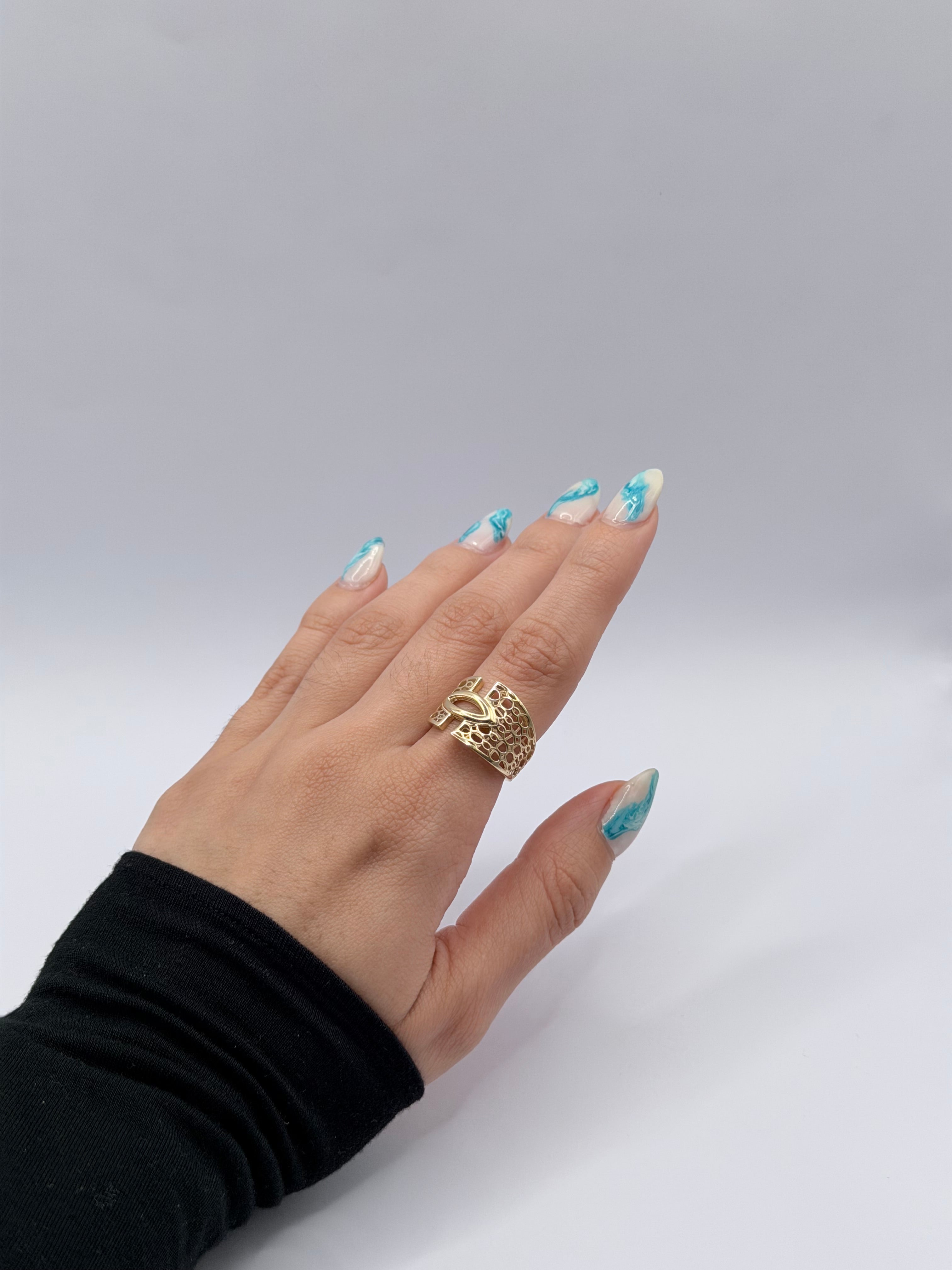 Openwork Geometric Design Ring