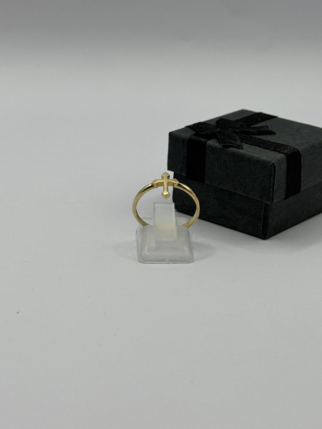 Cross Ring