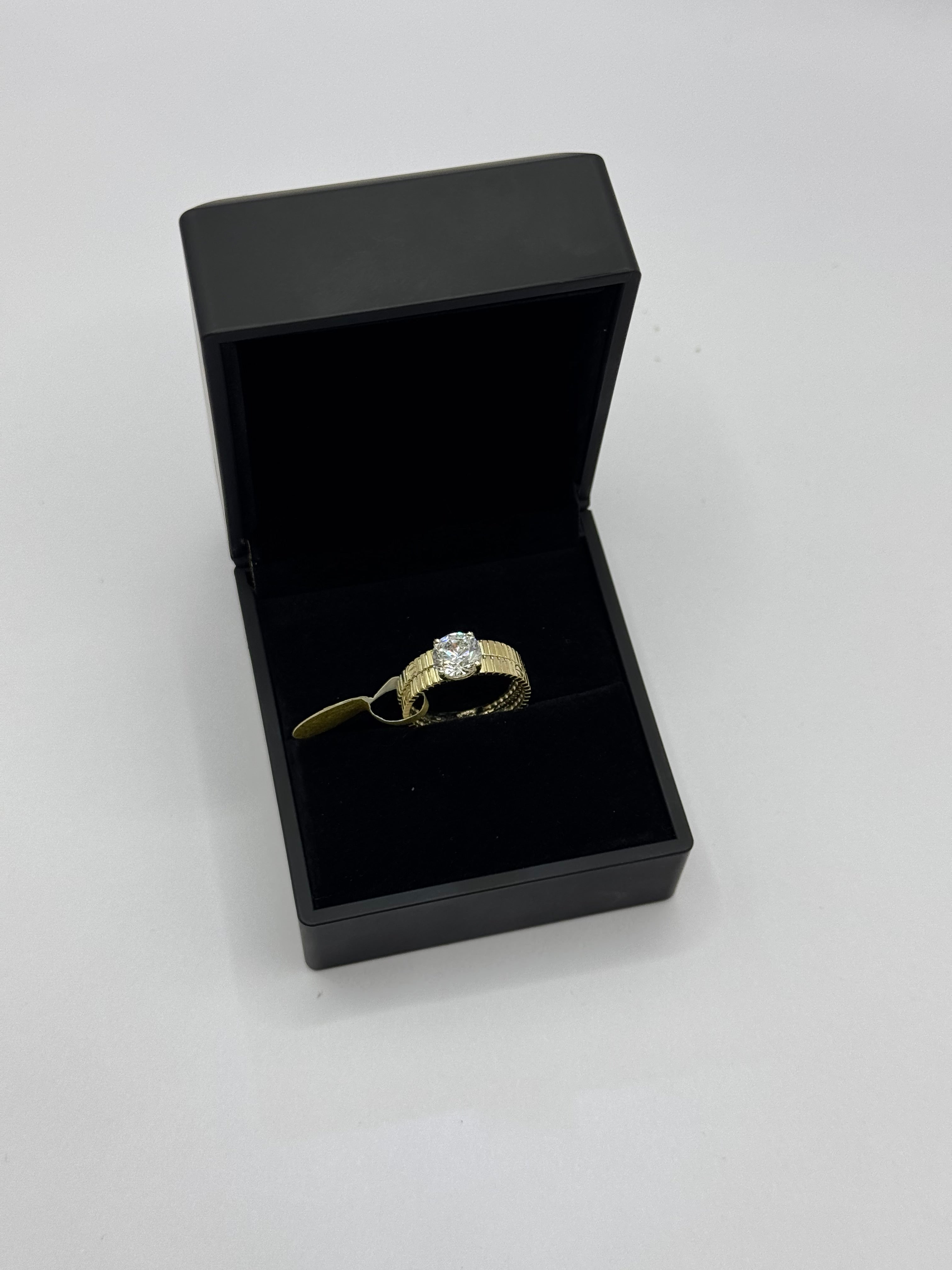 Anillo de compromiso