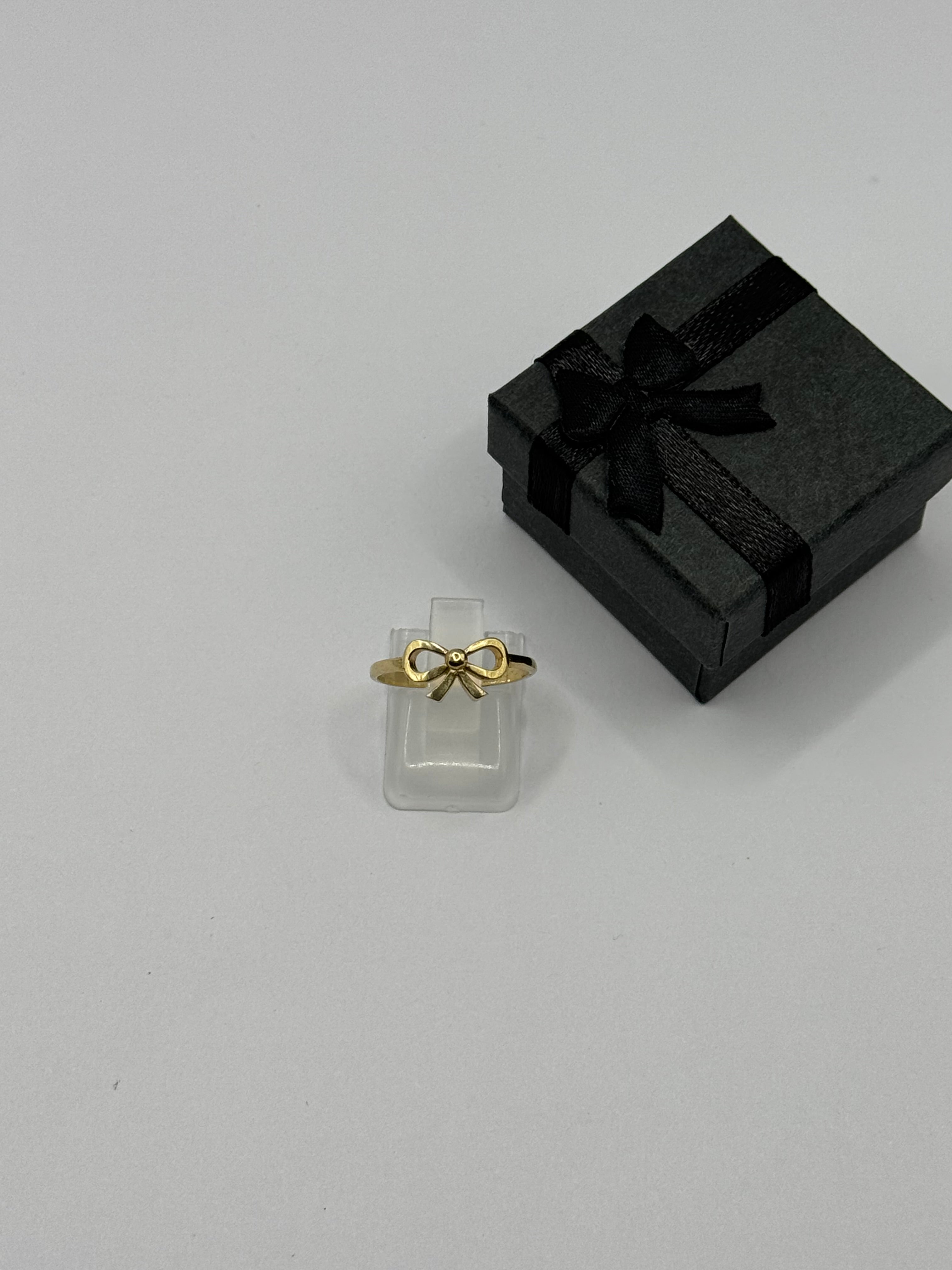 Ribbon Ring