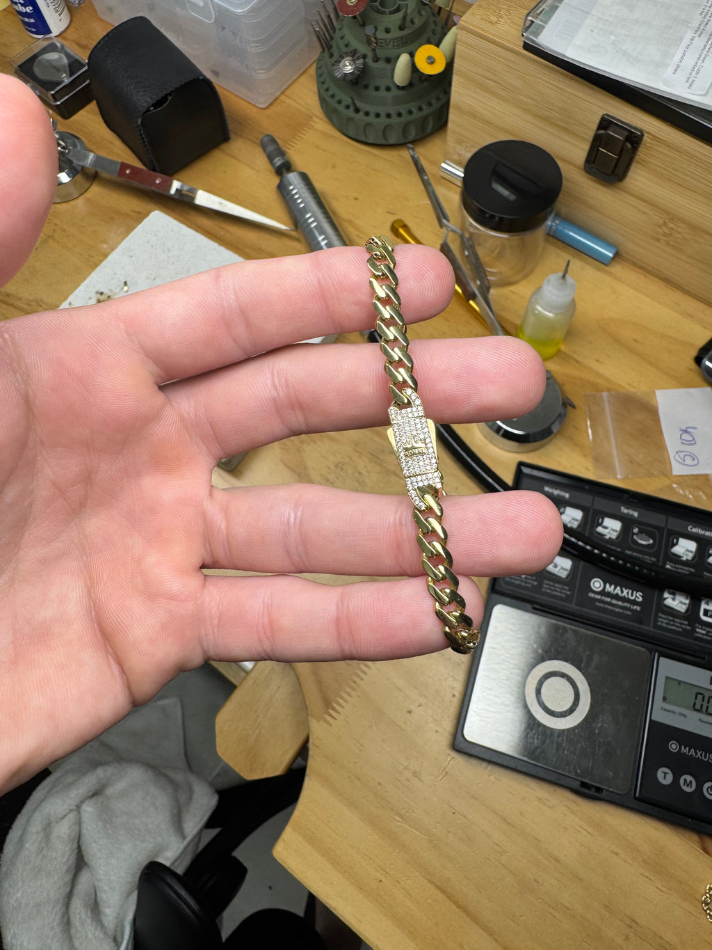 Bracelet