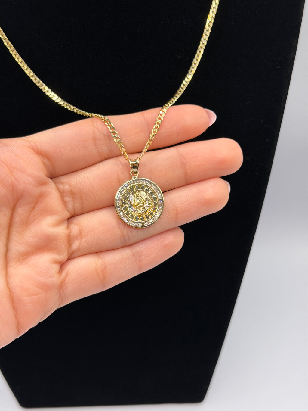 Virgen Chain