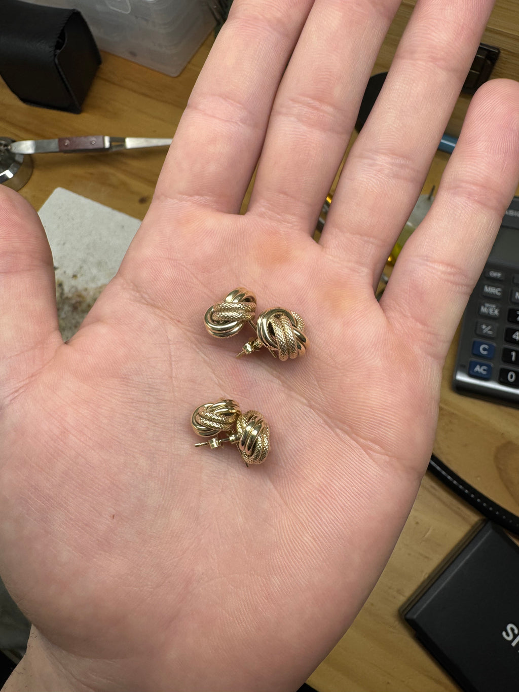 Nudos