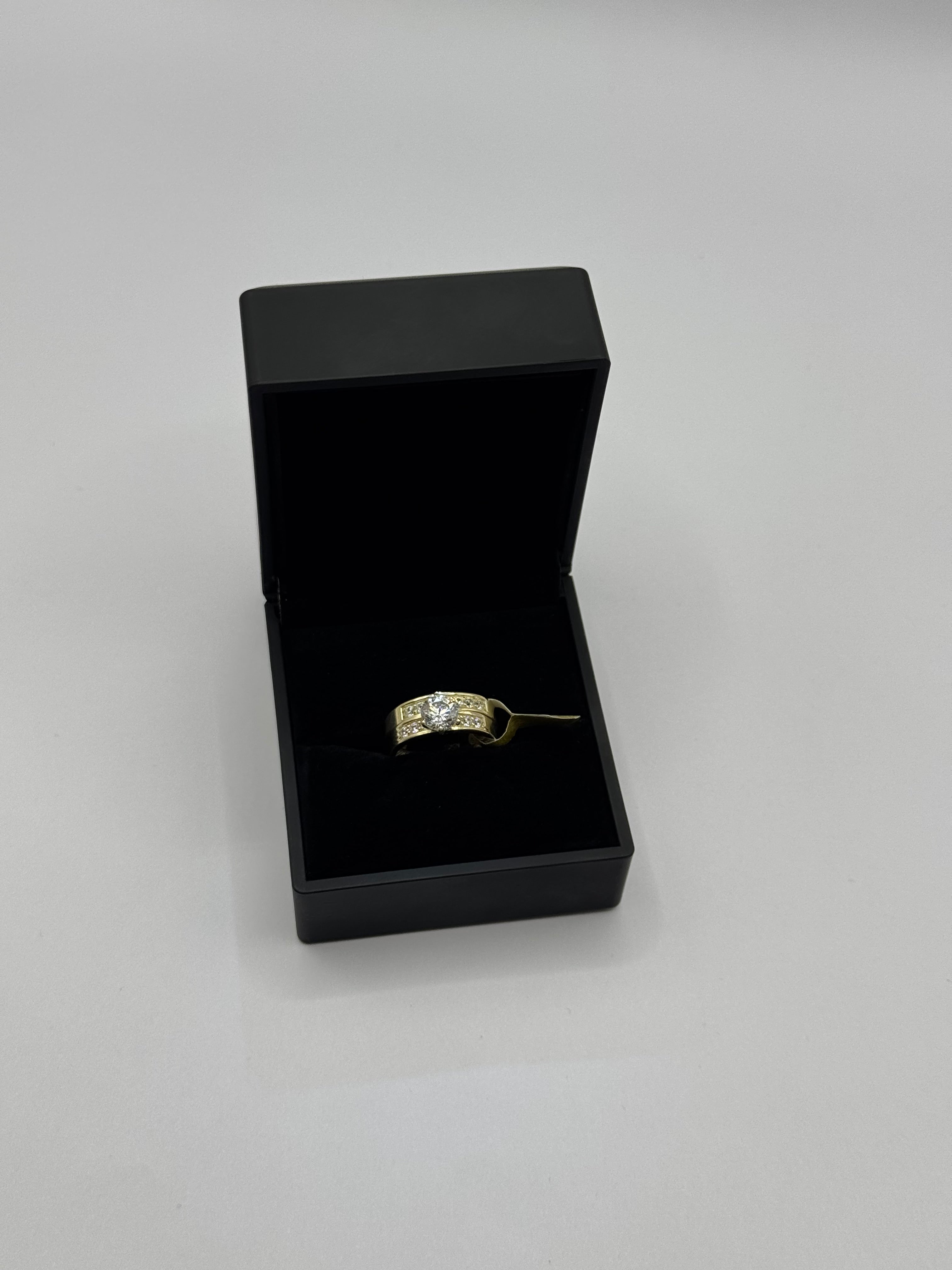 Anillo de compromiso