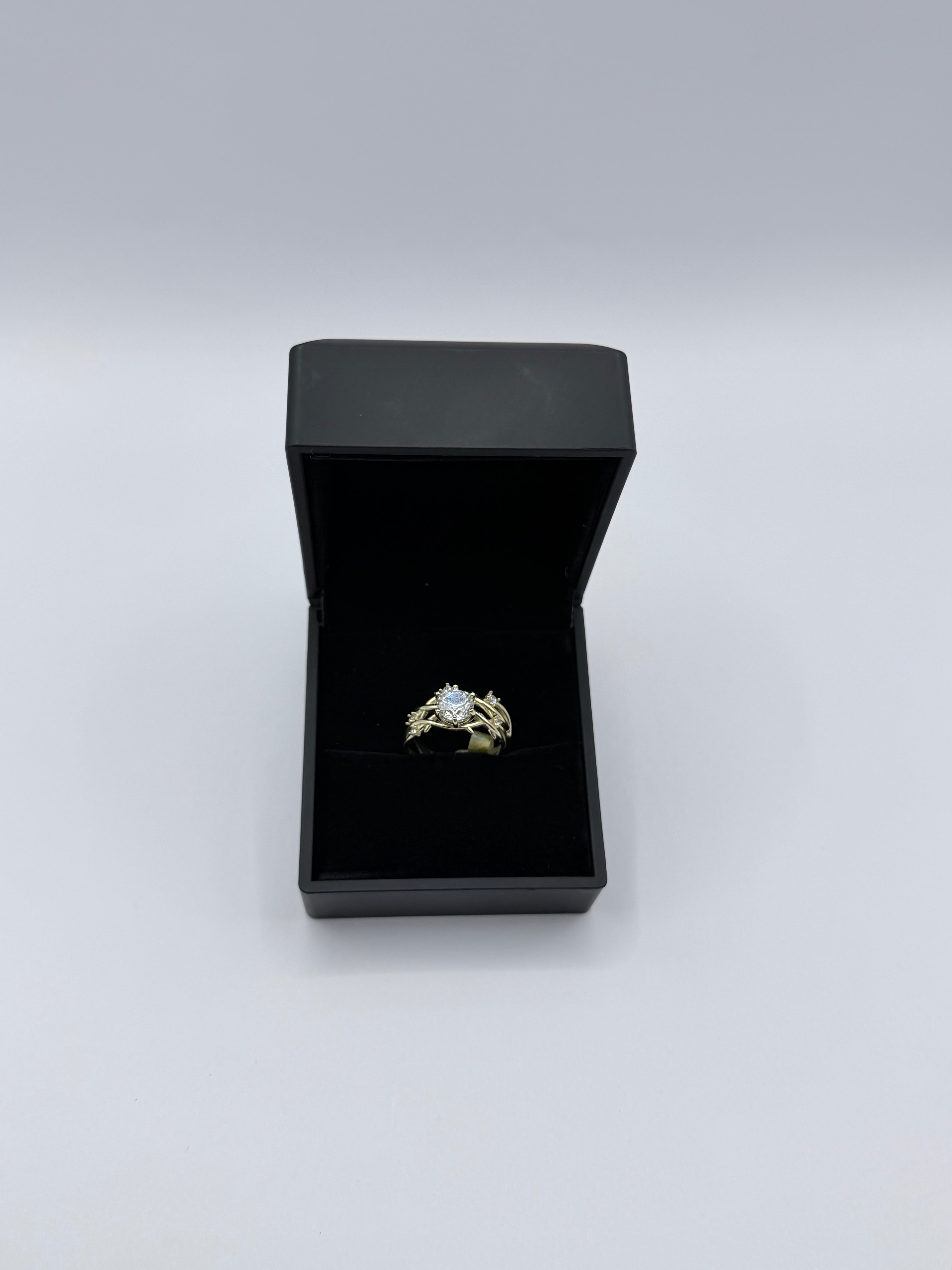Anillo de compromiso