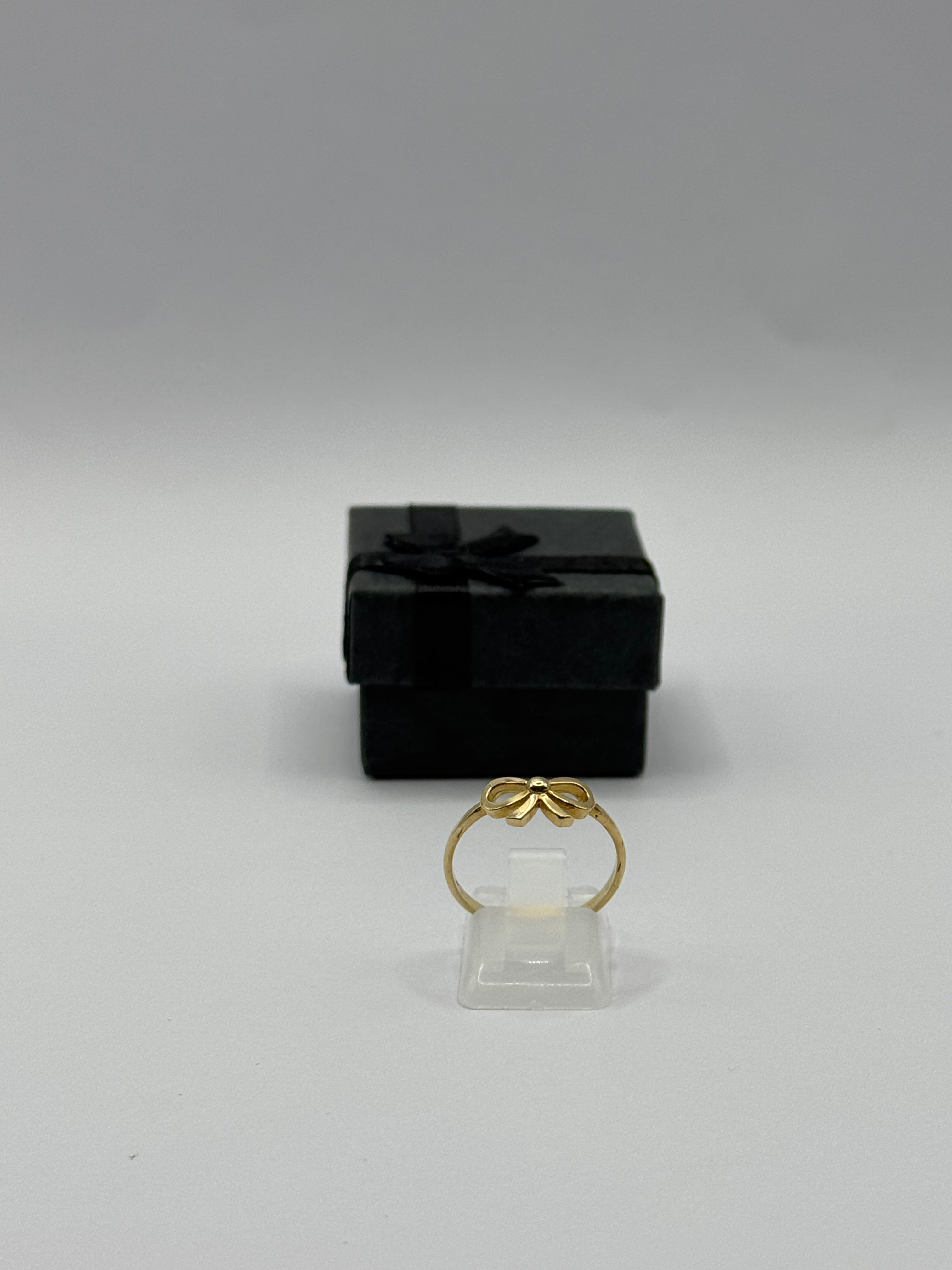 Ribbon Ring