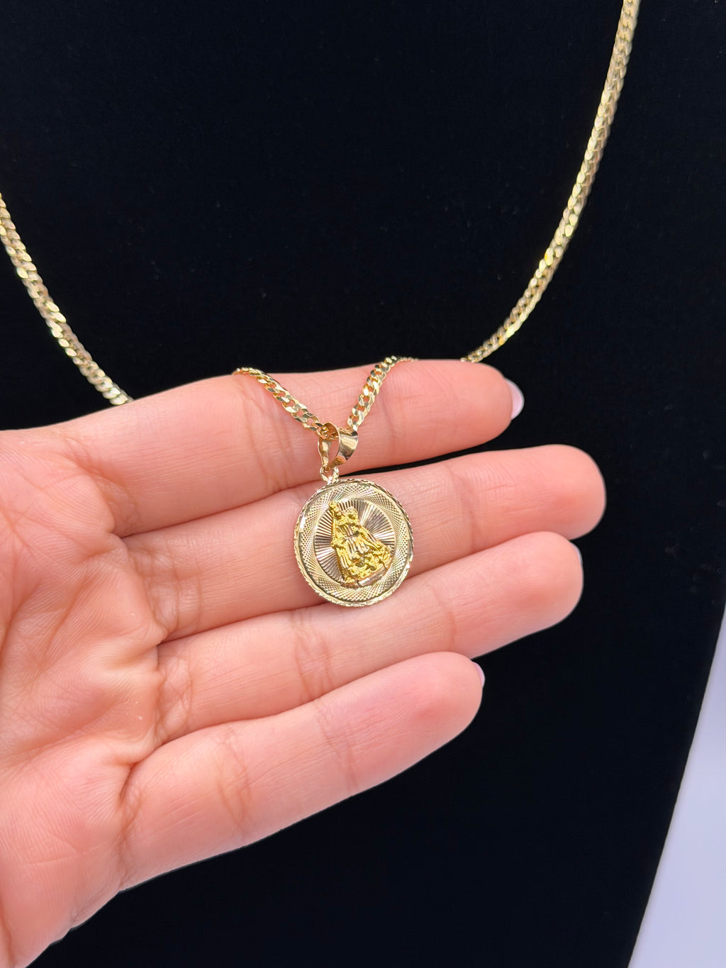 Virgen Chain