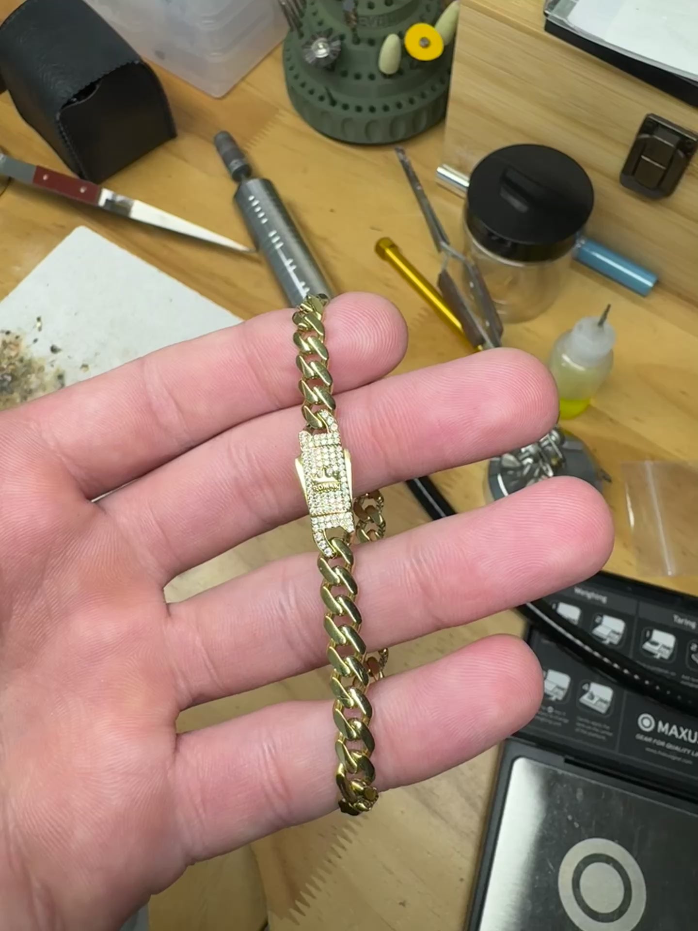Bracelet