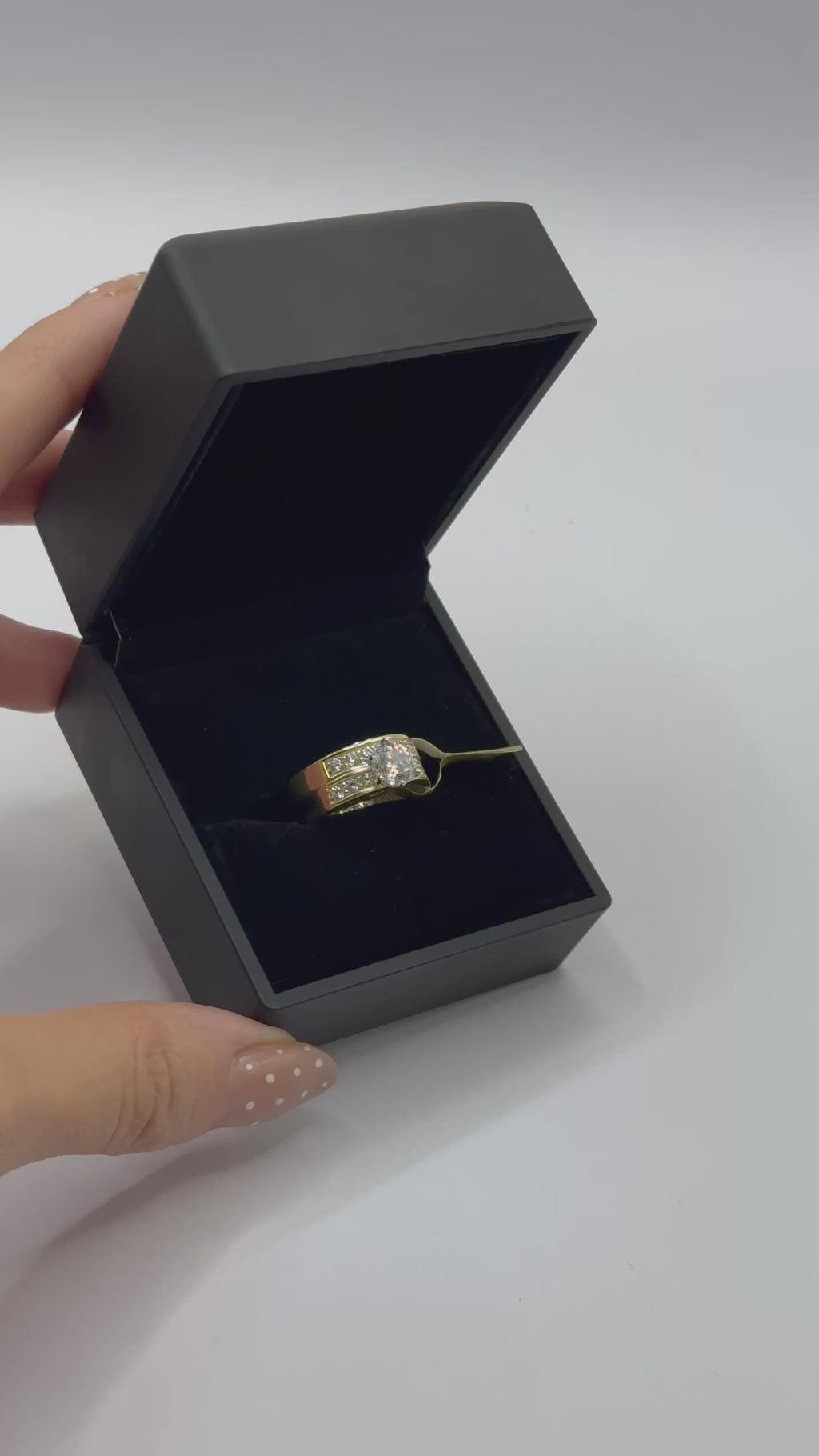 Anillo de compromiso