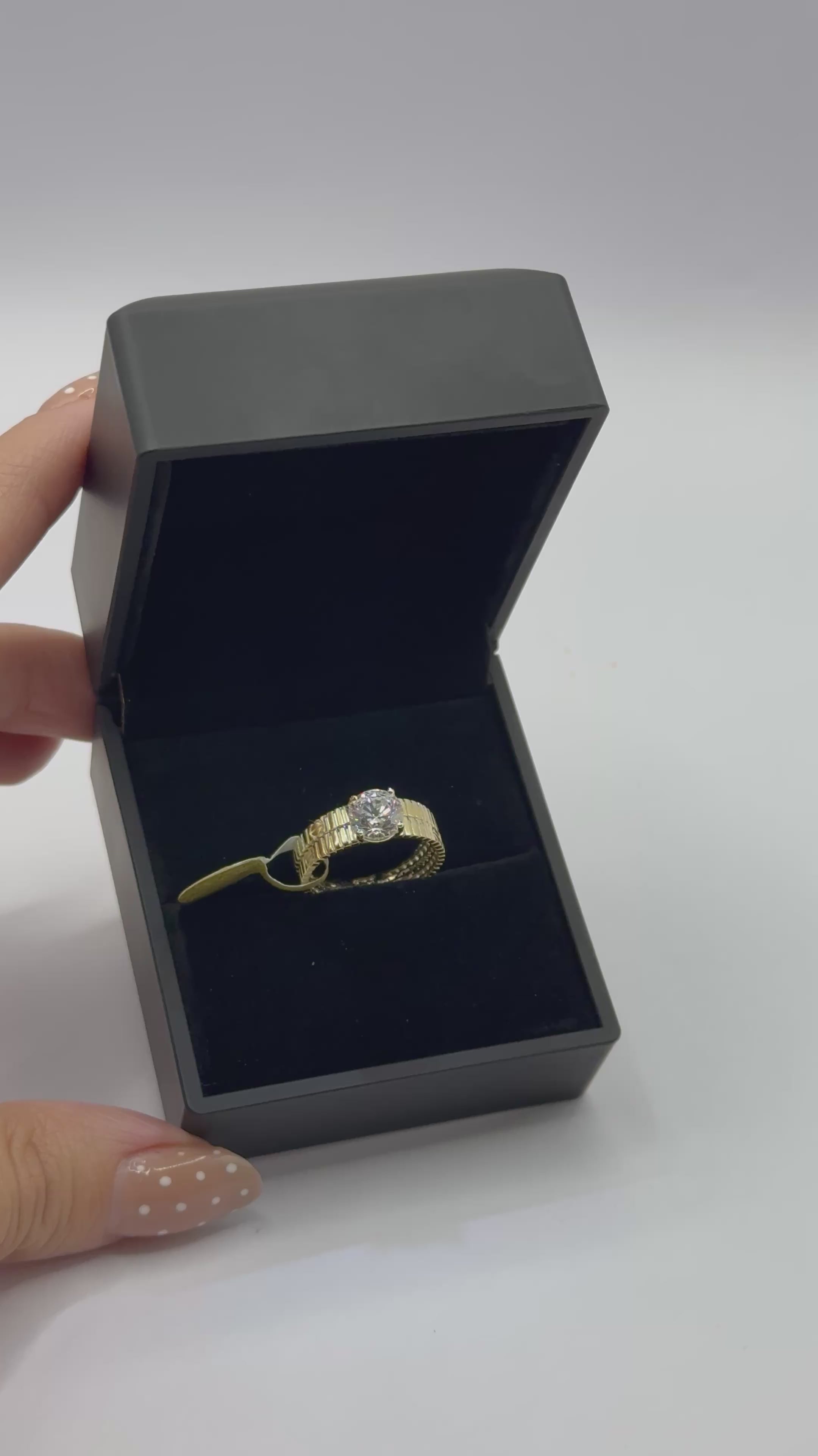 Anillo de compromiso