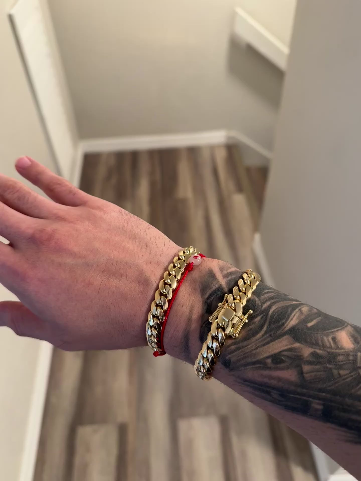 Cuban Brazalet